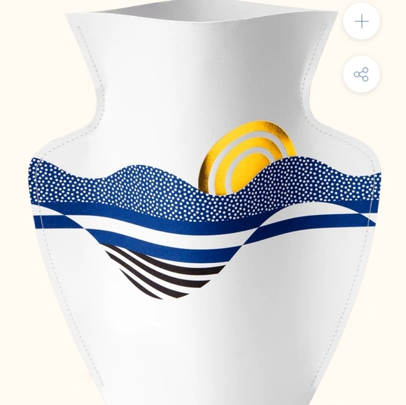 octaevo Other - NWT Octaevo Salina Paper Vase